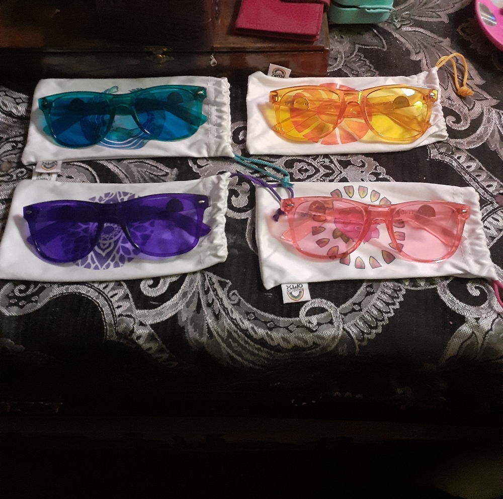 SOLD OUT Rainbow Optix Rainbow Sunglasses